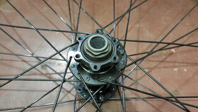 Vypletená MTB kola 27,5+ - 3