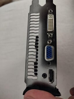 ASUS GEFORCE GT440 - 3