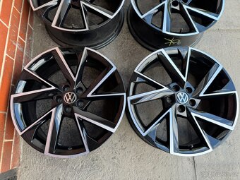 Alu 18" 5x100,škoda VEGA BLACK, Scala , KamiQ , TOP - 3
