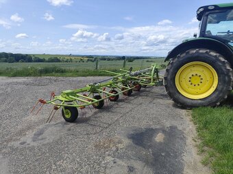 Obraceč píce Claas VOLTO 870 - 3