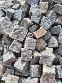 Prodám dlažební kostky 12cm X10cm Liberec - 3