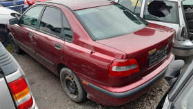 Volvo S40 1,8i 85kW 1997 KRASNE, DILY z vozu - 3