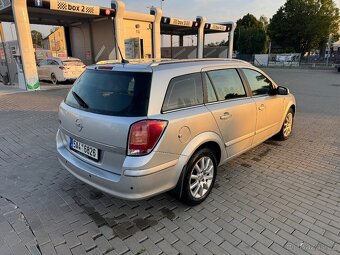 Opel Astra Twinport 1,6i 77kW, automat, nová STK - 3