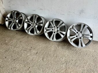 SADA ALU KOL MAM 5x112 16” 7,5Jx16H2 ET45, střed 57.1/66.6mm - 3