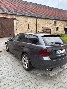 BMW E91 NÁHRADNÍ DÍLY 320D - 3
