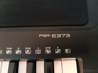 Yamaha PSR-E373 + stojan - 3