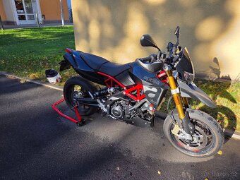 Aprilia Dorsoduro 900 - 3