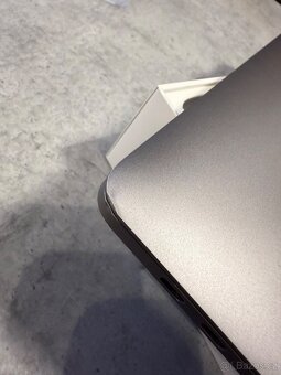 MacBook Pro 13-inch 2019 - 3