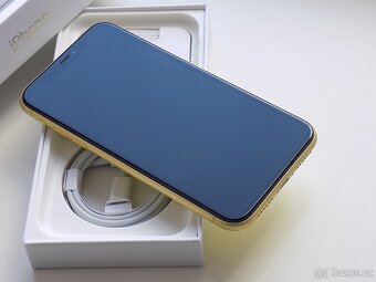 Apple iPhone 11 64GB Žlutý - ZÁRUKA 12 MĚSÍCŮ - 100% BATERIE - 3