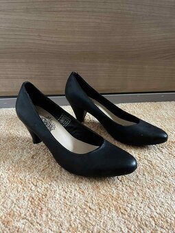 Dámské lodičky a kozačky - 3