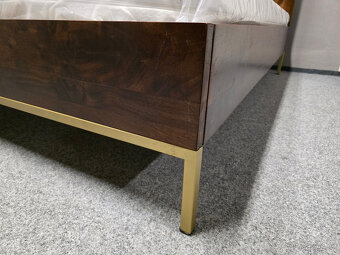 Nová manželská postel CALATRIA masiv akát - 3