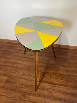 Konferenční stolek „trsátko“ - 3