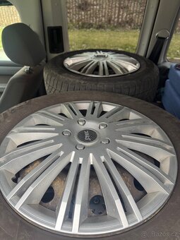 Plechy + 195/65 R15 - 3