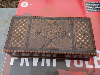 Mince s krabičkou - 3