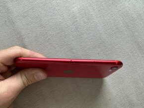 iPhone SE 2020 červený 64gb nová baterie - 3