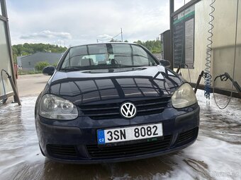 Golf 5 - 3