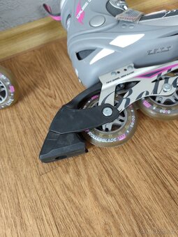 Dámské kolečkové brusle Rollerblade 40, 5 - 3