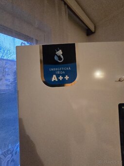 Prodej lednice s mrazákem - 3