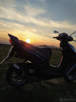 Suzuki AY 50 Katana - 3