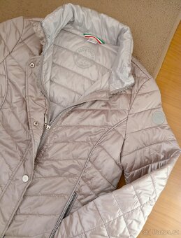 Slabá bunda zn. HAPPY GOOSE vel. 36 - 3