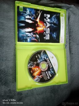 Xbox 360 hra mass effect + obal na cd původně z Ps4 - 3
