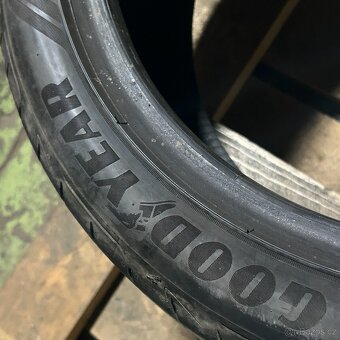 Letní pneu 225/45 R18 95Y Goodyear Runflat 6mm - 3