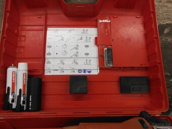 HILTI - 3