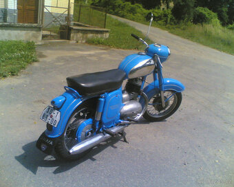 Jawa 250 - 3