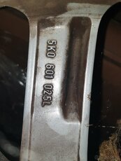 VW Golf - 3