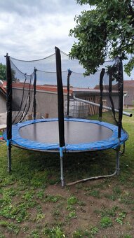 Trampolína - 3