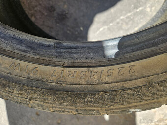 2x 245/40 R17 a 2x 225/45 R17 - 3