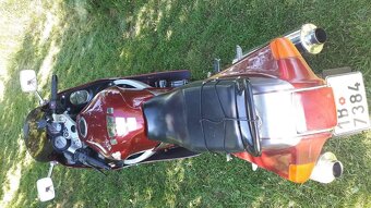 Kawasaki ZZR 1100 - 3
