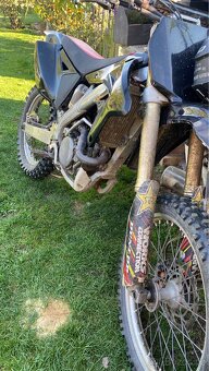 Suzuki rmz 250 - 3