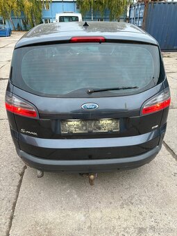Ford s-max cely vůz po dílech - 3