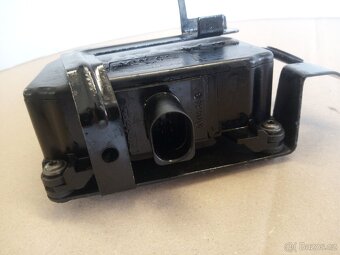 VW,Audi,Škoda, Seat podtlakový rozdelovač regulátor - 3