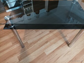 Skleněný stůl - 3