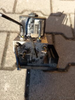 Prodám ABS na škoda Octavia 2 - 3