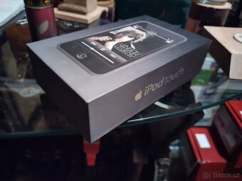 Prodám iPod touch 1 - 3