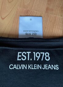 Calvin Klein tričko - 3