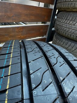 Pneu 215/65 r16 C - 3