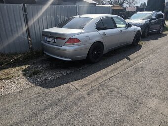 BMW E65 735i - 3