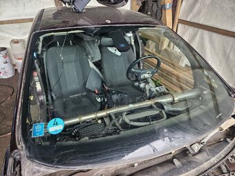 Ford fiesta mk6 2008-2016 přední okno s vyhříváním - 3