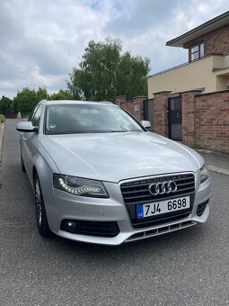 AUDI A4 1.8i 150TKM MANUÁL VELMI PĚKNÉ - 3