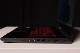 HERNÍ NOTEBOOK MSI s i7,64GB RAM, GTX1650 4G, 512GB SSD - 3