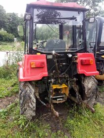 traktor BELORUS 320.4 , a PNEU - 3