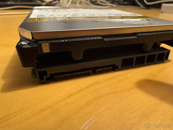 Western Digital GOLD 12 TB - HDD, 7200ot, SATA3, WD121KRYZ - 3
