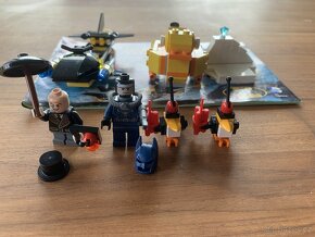 Lego 76010 - souboj s tučňákem - 3
