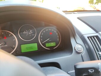 Land Rover Freelander 2, 2.2 TDI, 112 kW, r.v.2009, automat - 3