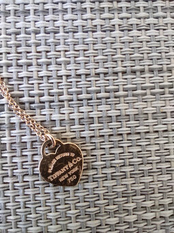Zlaty řetízek s přívěskem - Tiffany And Co. - 3
