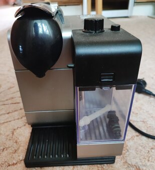 Kávovar Nespresso - De'Longhi - 3